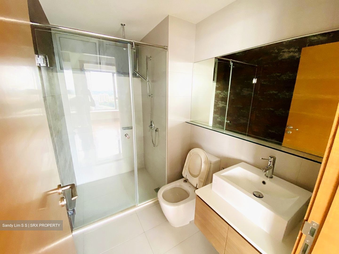 Centro Residences (D20), Condominium #559999831